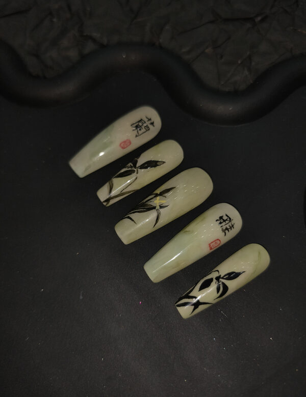 Orchid & Bamboo Ink Nails - Image 2